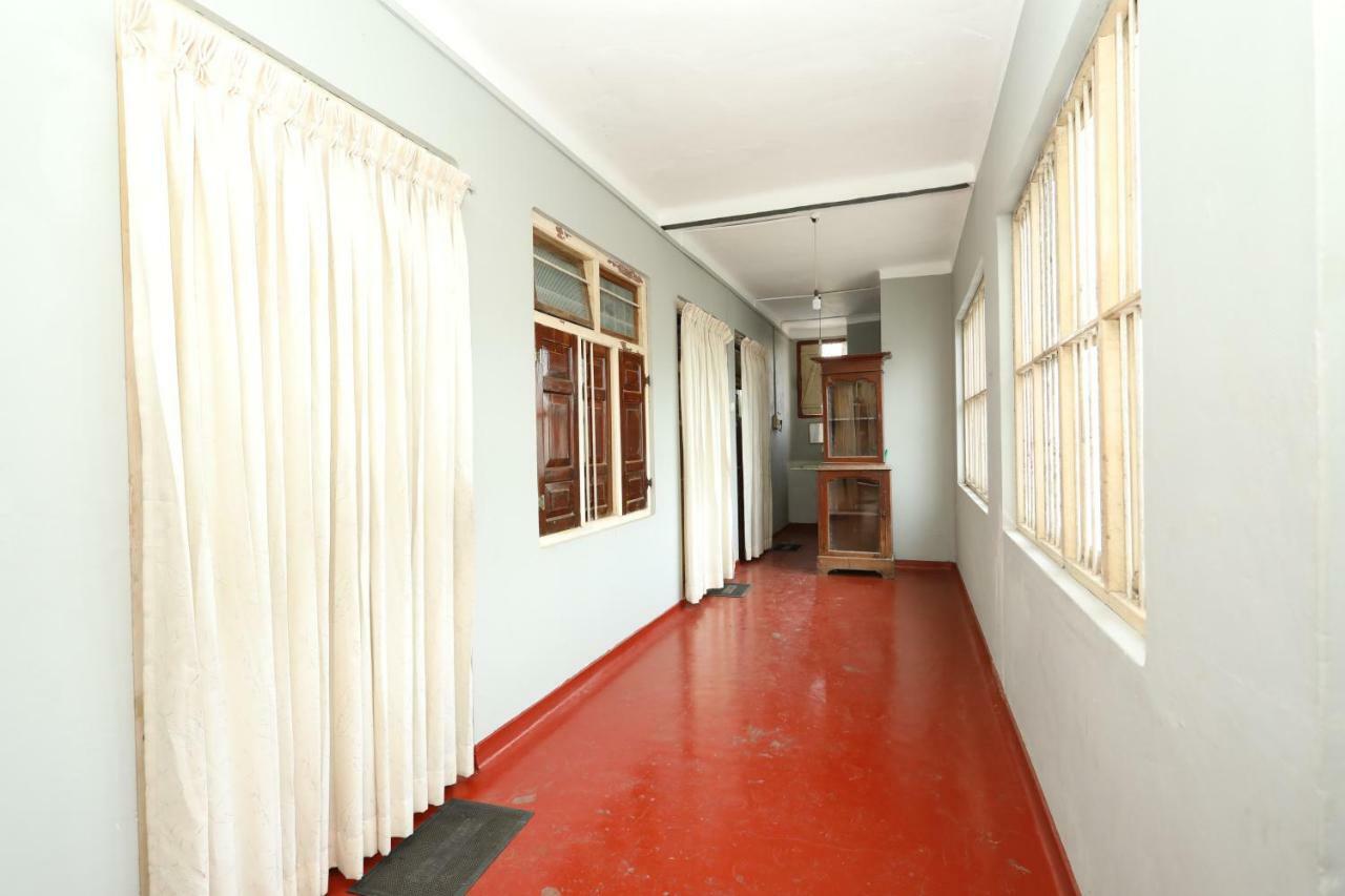 Jaffna Premier Inn Exteriör bild