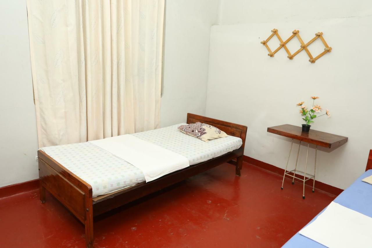 Jaffna Premier Inn Exteriör bild