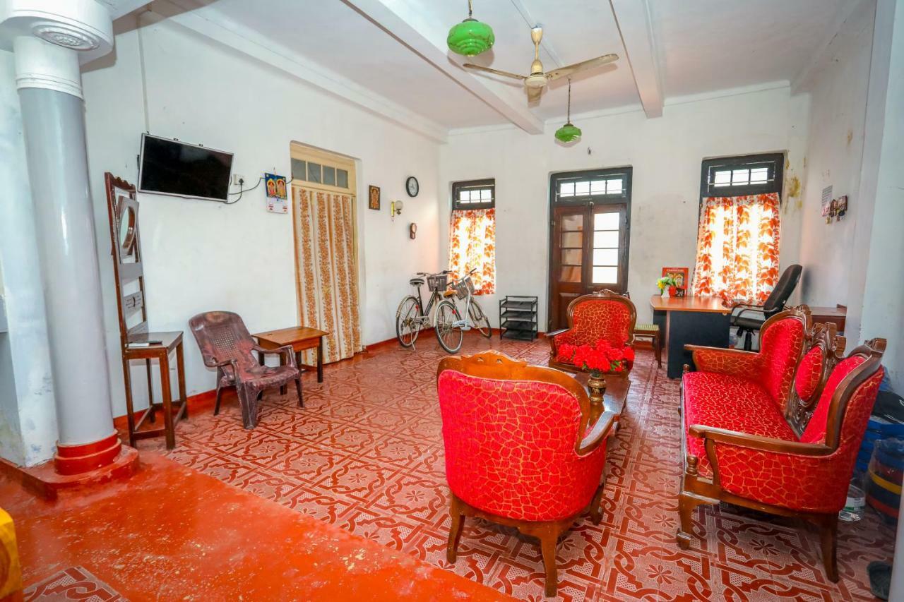 Jaffna Premier Inn Exteriör bild