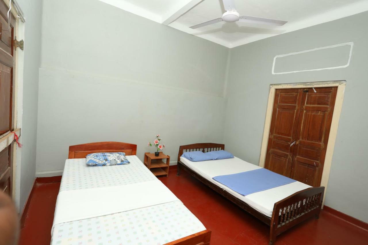 Jaffna Premier Inn Exteriör bild